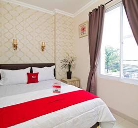 RedDoorz Plus @ Cideng Barat в Джакарте