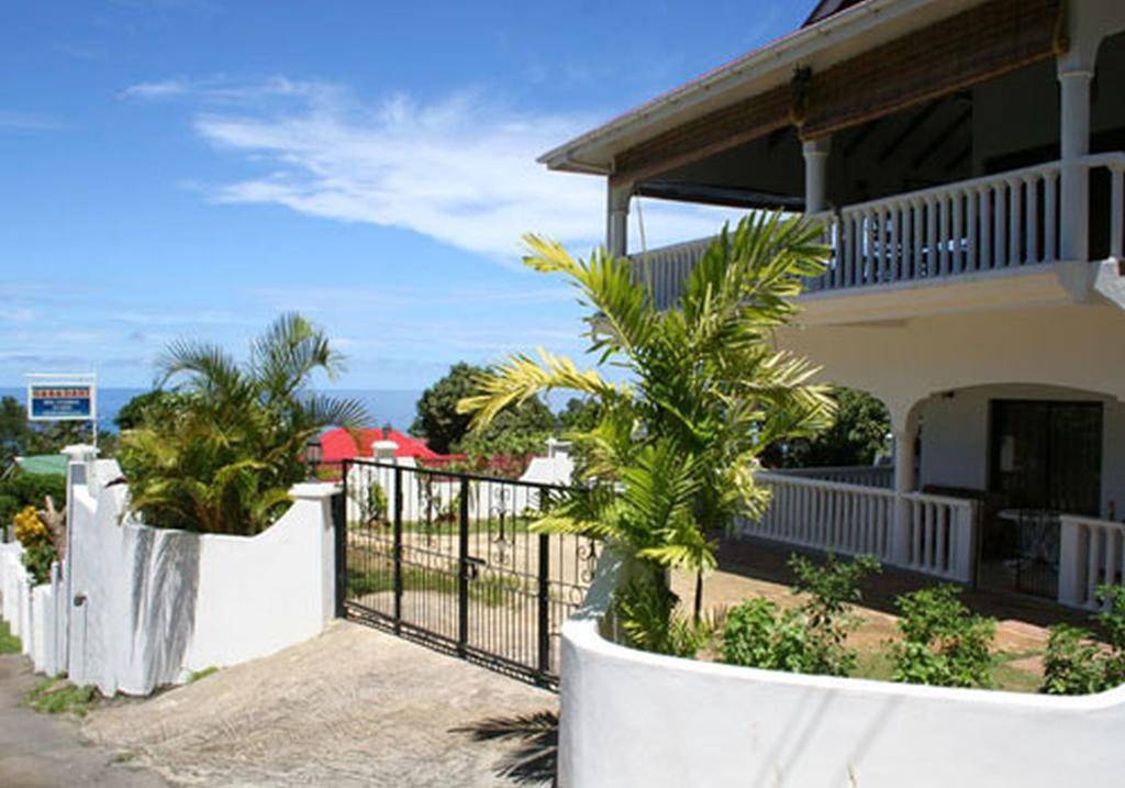 Casadanis Guest House 3*