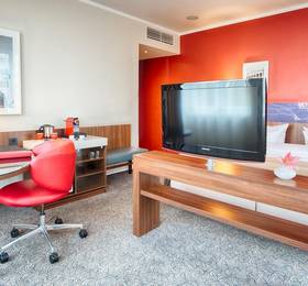 Leonardo Royal Hotel Berlin Alexanderplatz в Берлине
