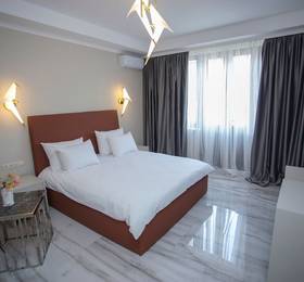 Holland Hoek Hotel & Hostel в Батуми