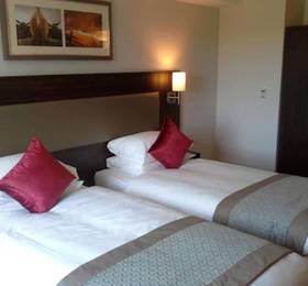 Heston Hyde Hotel в Лондоне