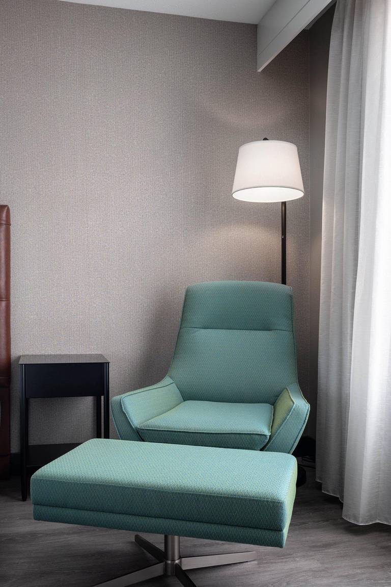 Four Points by Sheraton Hotel & Suites San Francisco Airport