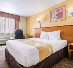 Quality Inn & Suites Universal Studios в Орландо
