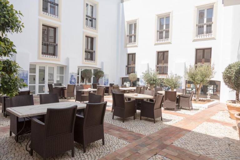 Hotel Carvoeiro Plaza
