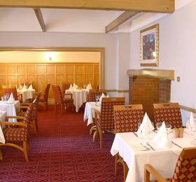 Hallmark Hotel Stourport Manor в Вустере