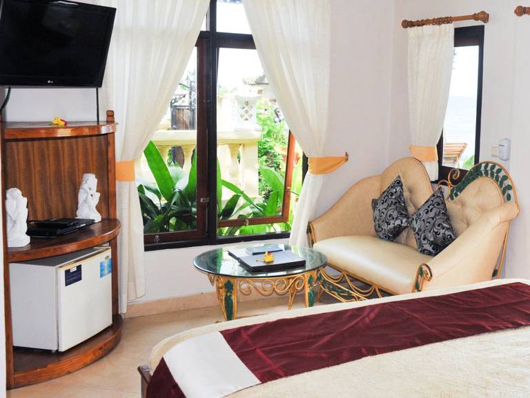 Bali Shangrila Beach Club