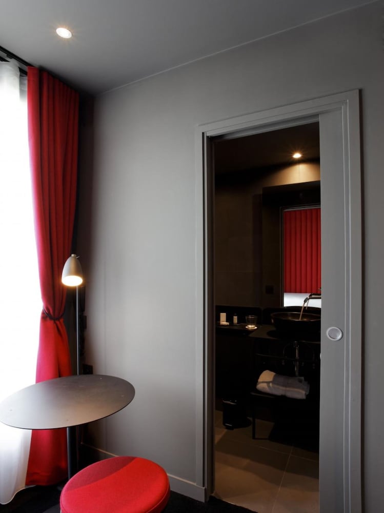 Hotel Saint Marcel - Paris