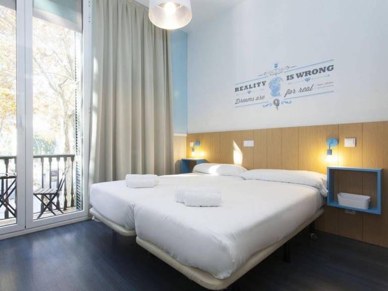 Ramblas by Pillow Hostel