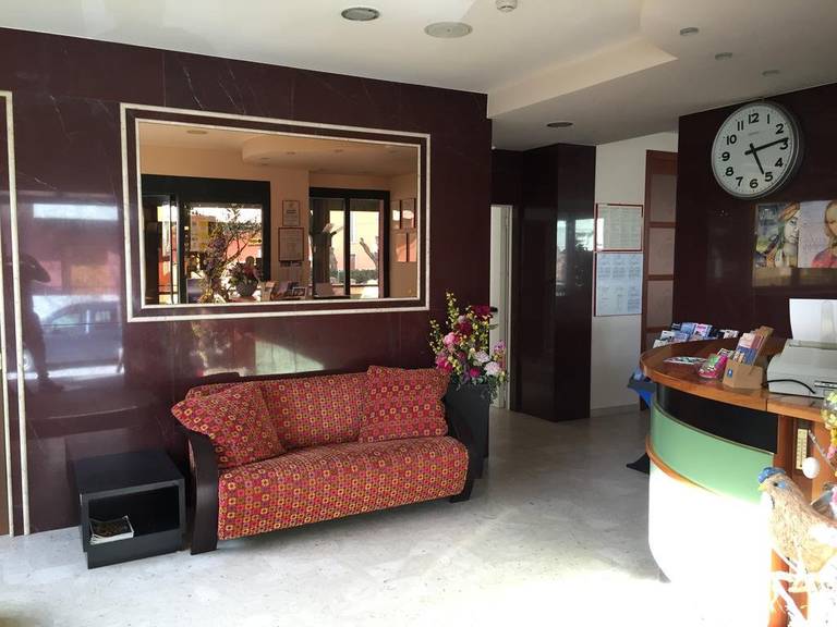 Hotel Sabra