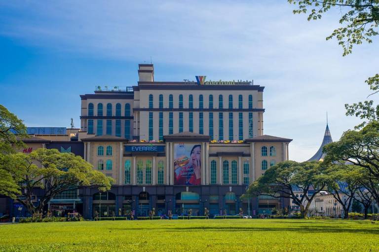 The Waterfront Hotel, Kuching