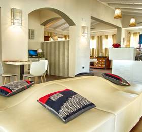 Hotel Eliantos, Santa Margherita di Pula в Сардинии