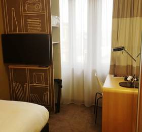 ibis Clichy Centre Mairie в Париже