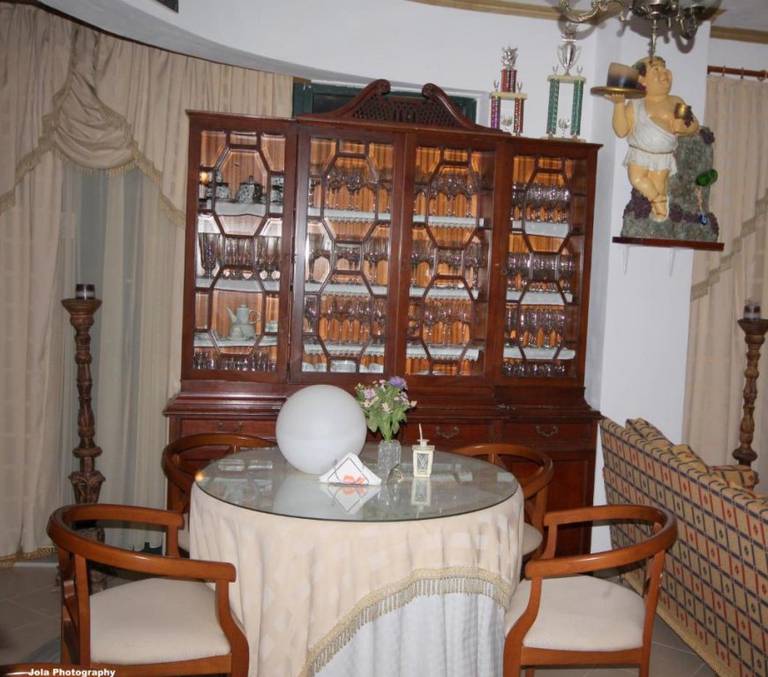 Hotel Olympia, Saranda