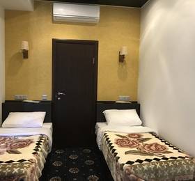 Du Vin Rouge Hotel в Тбилиси