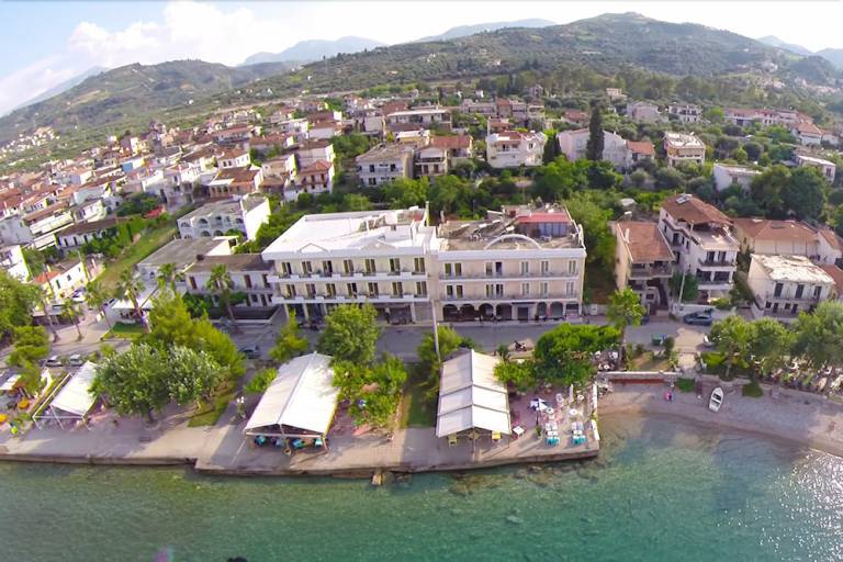 Kiani Akti Hotel