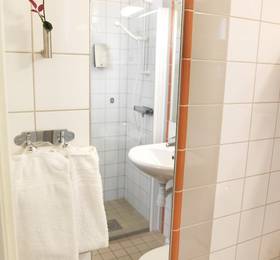 Maude's Hotel Enskede в Стокгольме