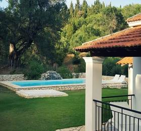 Villa Vozos, Saoulatika /Arillas в Корфу