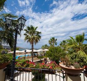 Туры в Hotel Lido degli Scogli в Италии