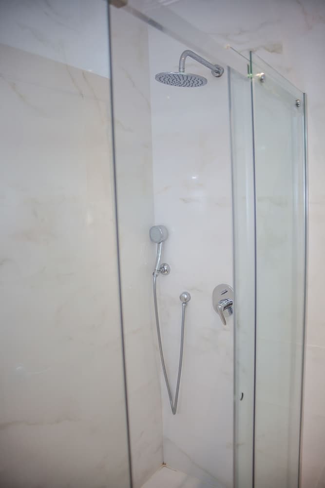 Hotel Agimi & S 4*