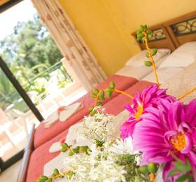 Туры в Pietra Hotel в Греции