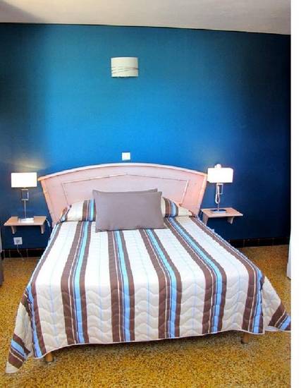 Hotel de la Plage Santa Vittoria 2* Франция, Корсика