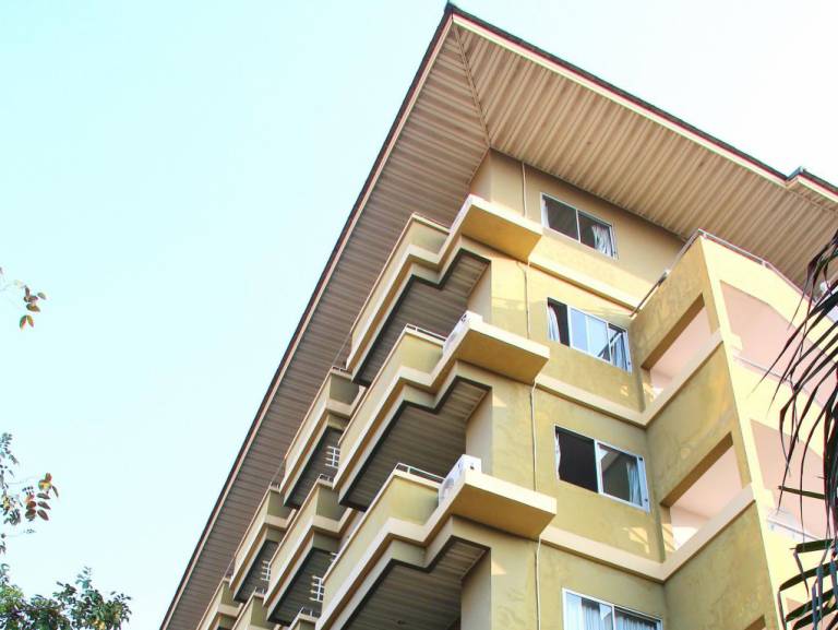 Royal Tycoon Place Hotel
