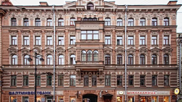 Dell Arte Hotel