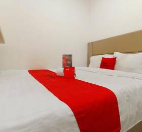 RedDoorz Kawasan Industri в Джакарте