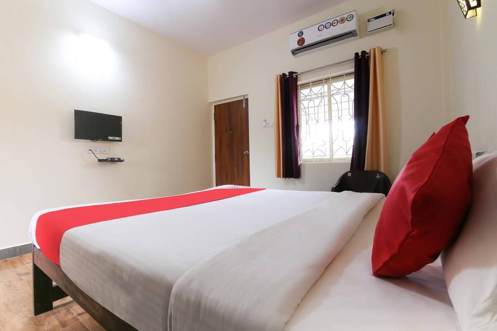 OYO 18326 Tirupati Residency