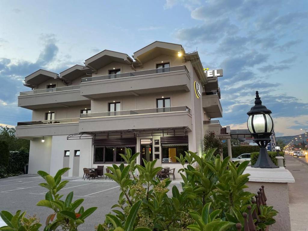 Hotel Holiday 3*