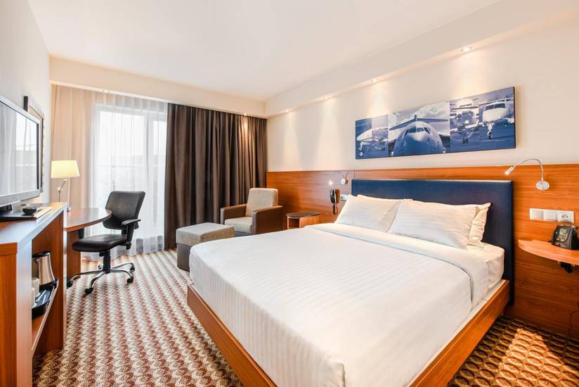 Hampton by Hilton Warsaw Airport 3* Польша, Варшава