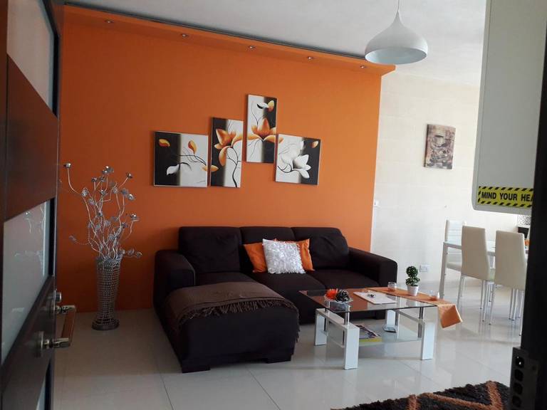 Pardi Court Apartments