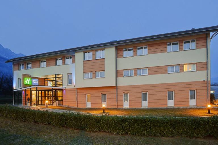 Holiday Inn Express Grenoble-Bernin