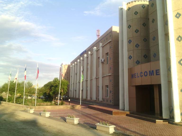 Hayat Inn