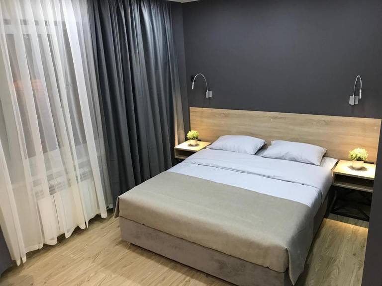 Islander Mini hotel & hostel