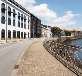 Neya Porto Hotel в Порту