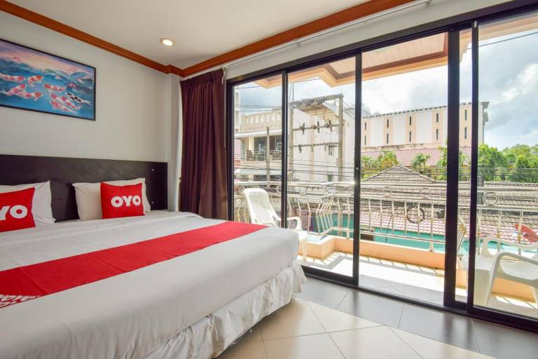 OYO 386 Phuket Iyh Islands Boutique Hotel