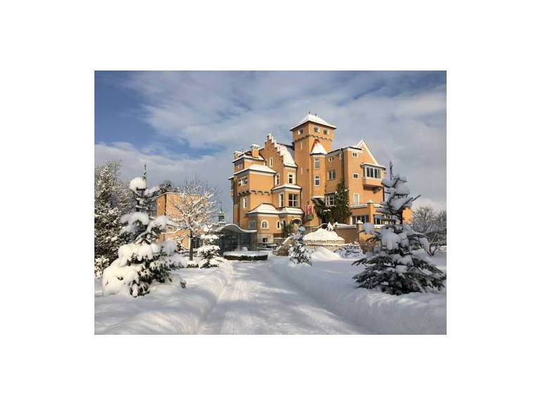 Hotel Schloss Monchstein