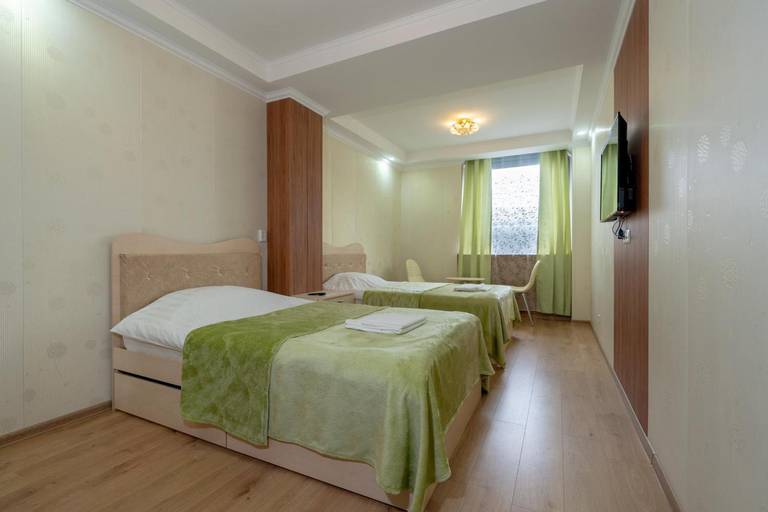 Mishka Hotel