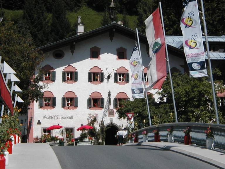 Lukashansl Hotel