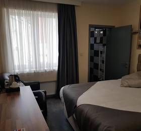 Hotel Meribel в Брюсселе