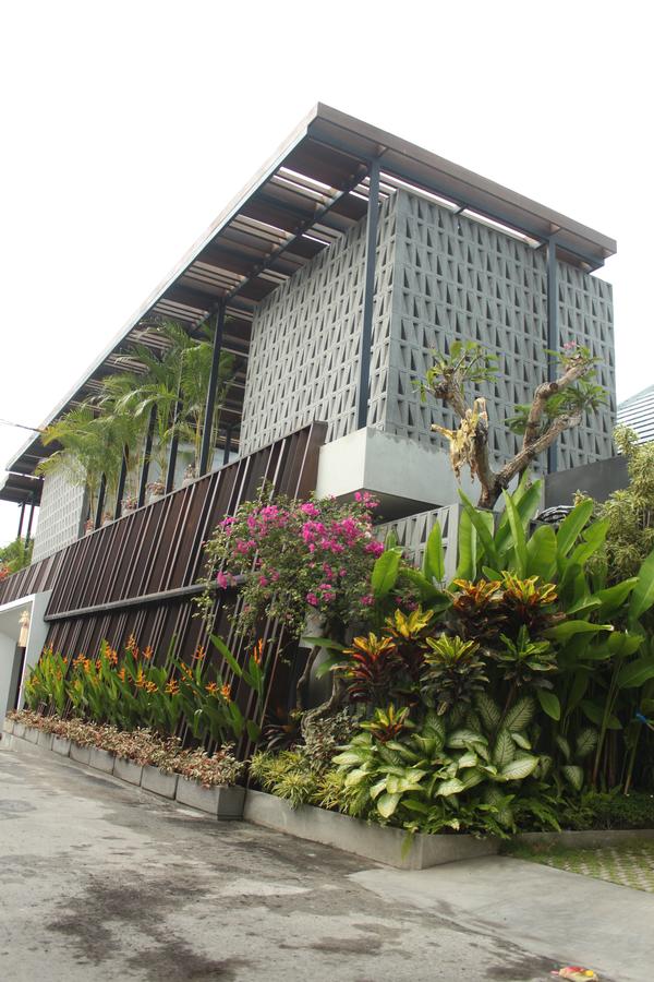 The Kemilau Hotel & Villa