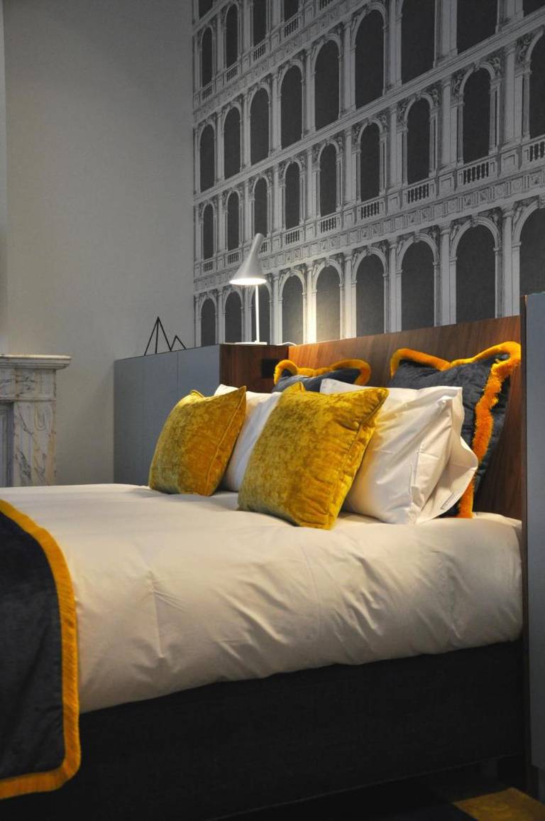 Raphael Suites