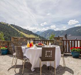 Eira Ski Lodge в Бакейра-Берете