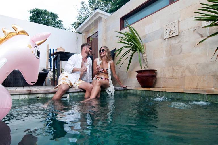 Ke Rensia Private Pool Villas