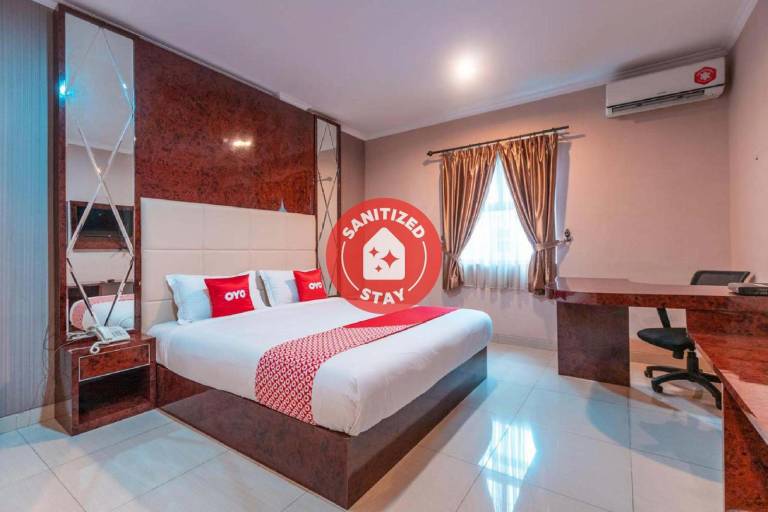 OYO Flagship 2131 Hotel Binong