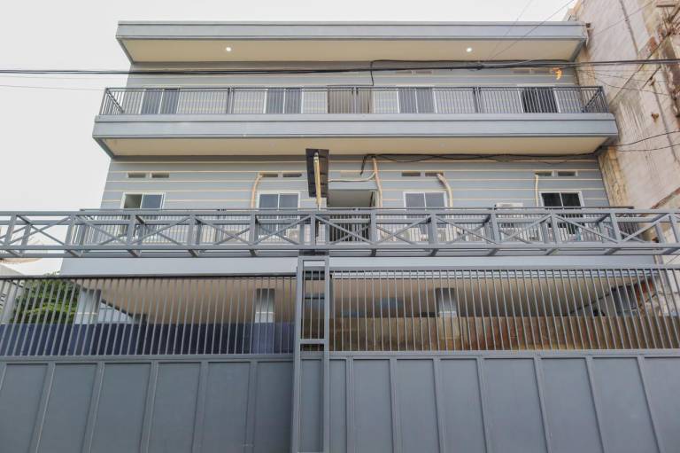 OYO Life 2351 Kost Ciper