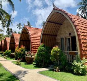 Puri Rinjani Bungalows в о-ве Ломбок