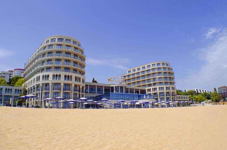 Azalia Hotel SPA