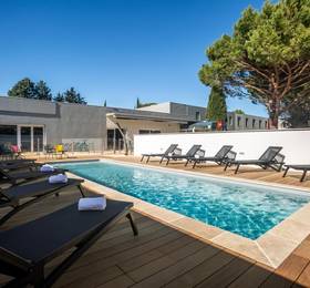 ibis Carcassonne Est la Cite в Лане